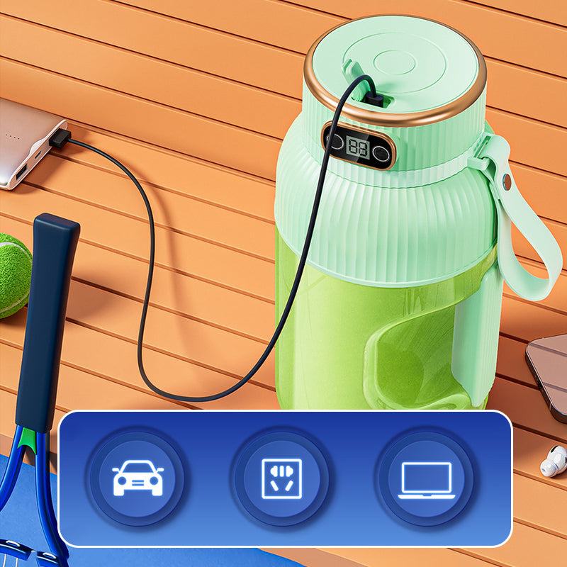 Spremiagrumi 2 in 1 🍹 Bevi subito dopo aver estratto il succo. Grande capacità, display digitale, design con lame multiple. Portatile e indispensabile per la palestra e le attività all'aperto 🏋️