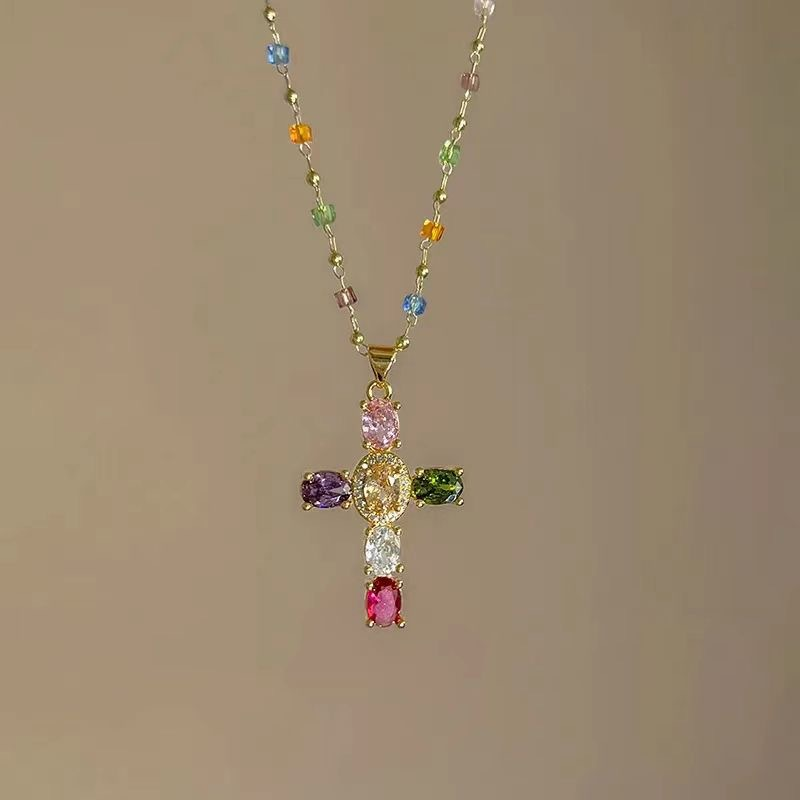 💎 50% DI SCONTO!! ✝️ Collana colorata con ciondolo a croce in strass – Brillantezza vivace, lunghezza regolabile e messaggio significativo ✨
