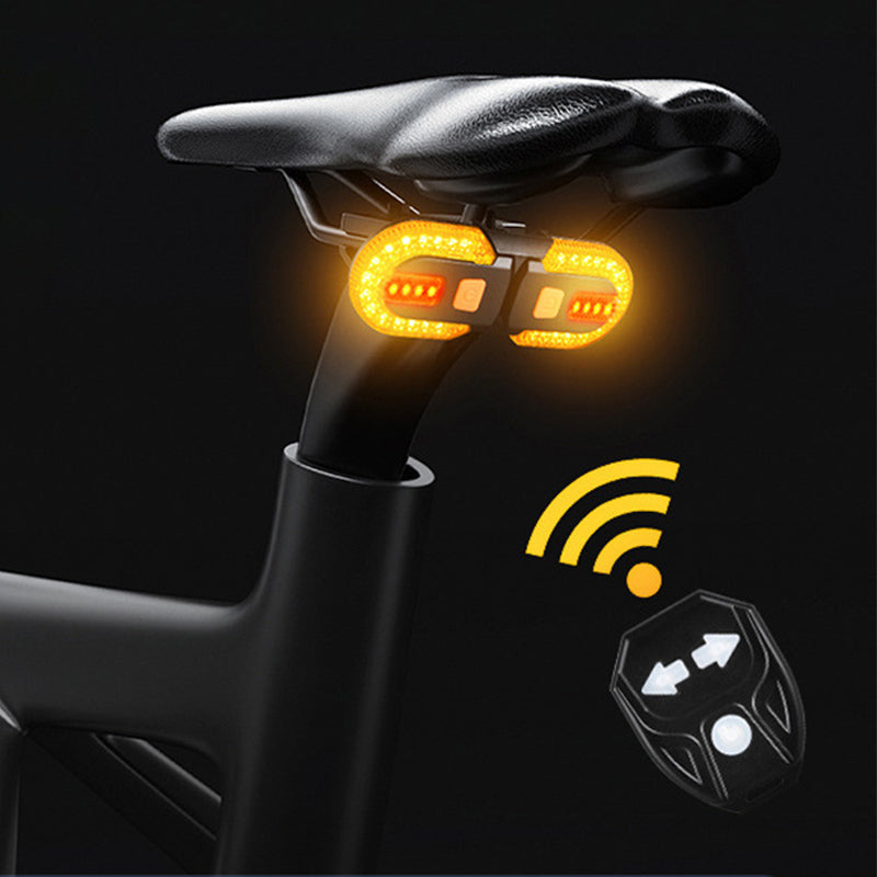 🚴 ORA SCONTO DEL 60%! 🔦 Luce posteriore per bicicletta con telecomando wireless e sensore di frenata automatico, oltre 30 modalità di illuminazione e ricaricabile tramite USB ⚡