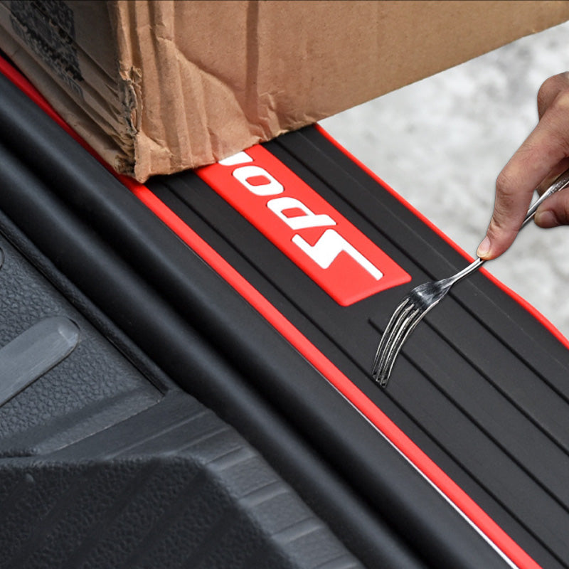 🚗50% DI SCONTO🛡️ Tappetino protettivo per bagagliaio | Superficie antiscivolo · PVC resistente · Super aderente · Installazione senza forature · Resistente a graffi e segni
